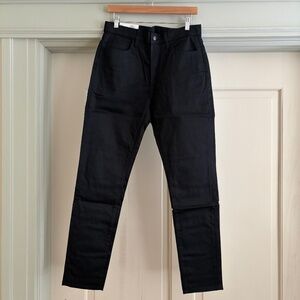 Uniqlo Ultra Stretch Color Jeans in black size M NWT